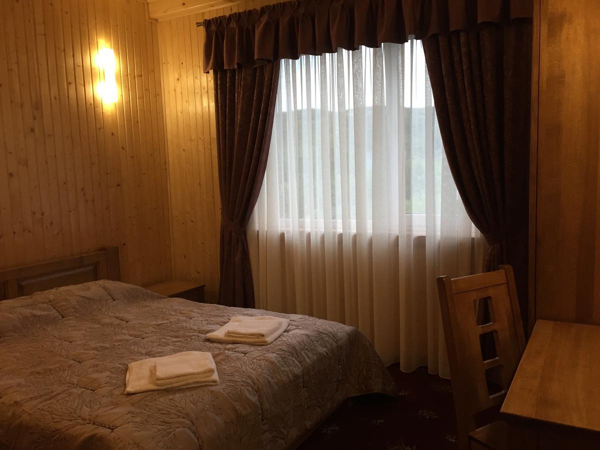 폴리아나 Solnce Karpat 빌라 외부 사진